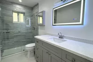 105-107 NE 30th Ct, Wilton Manors, FL 33334 - Photo 15