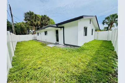 105-107 NE 30th Ct #105, Wilton Manors, FL 33334 - Photo 23