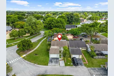 1378 Osprey Ct, Homestead, FL 33035 - Photo 15