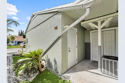1378 Osprey Ct, Homestead, FL 33035 - Photo 25
