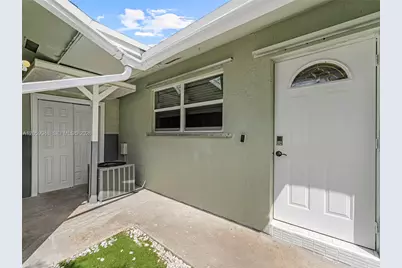 1378 Osprey Ct, Homestead, FL 33035 - Photo 3