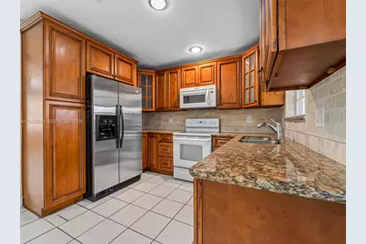 1378 Osprey Ct, Homestead, FL 33035 - Photo 5