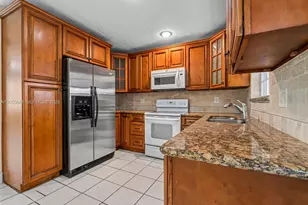 1378 Osprey Ct, Homestead, FL 33035 - Photo 5