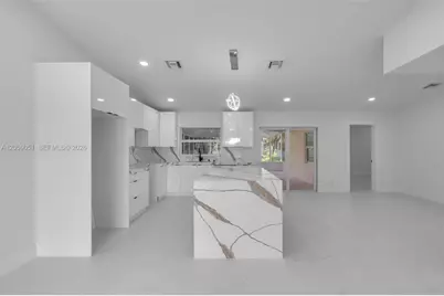 2828 NW 95th Ave, Coral Springs, FL 33065 - Photo 9