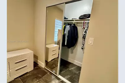 1043 NW 33rd St #Front, Miami, FL 33127 - Photo 29