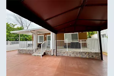 1043 NW 33rd St #Front, Miami, FL 33127 - Photo 3