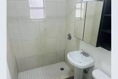 529 SW 3rd St #3, Miami, FL 33130 - Photo 7