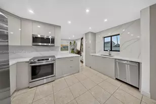 12510 SW 95th Terrace, Miami, FL 33186 - Photo 1