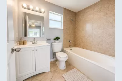 430 SW 14th Pl SW, Vero Beach, FL 32962 - Photo 9