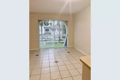 8906 W Flagler St #216, Miami, FL 33174 - Photo 3