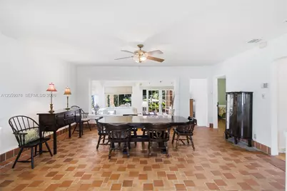 1010 NE 105th St, Miami Shores, FL 33138 - Photo 17
