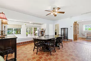 1010 NE 105th St, Miami Shores, FL 33138 - Photo 19