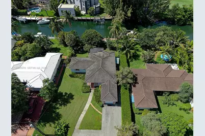 1010 NE 105th St, Miami Shores, FL 33138 - Photo 33