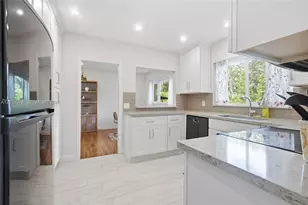 1010 NE 105th St, Miami Shores, FL 33138 - Photo 41