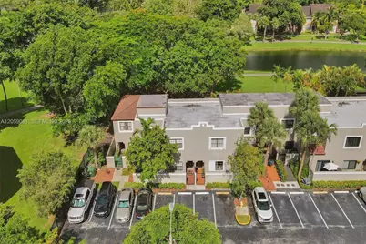 10540 SW 154th #7, Miami, FL 33196 - Photo 1