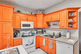 10540 SW 154th, Miami, FL 33196 - Photo 17