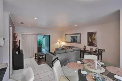 10540 SW 154th #7, Miami, FL 33196 - Photo 5