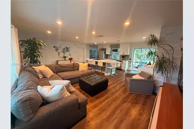 1760 SW 12th St, Boca Raton, FL 33486 - Photo 13