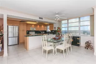 2780 NE 183rd St, Aventura, FL 33160 - Photo 5