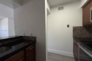 510 S Park Rd, Hollywood, FL 33021 - Photo 17