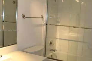 5161 Collins Ave, Miami Beach, FL 33140 - Photo 31