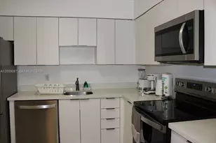 5161 Collins Ave, Miami Beach, FL 33140 - Photo 13