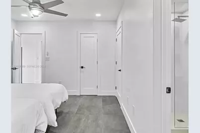 11900 N Bayshore Dr #101, North Miami, FL 33181 - Photo 15