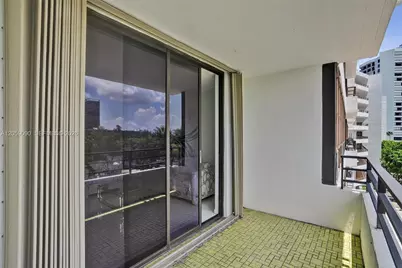 500 Three Islands Blvd #213, Hallandale Beach, FL 33009 - Photo 27