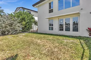 11900 N Bayshore Dr, North Miami, FL 33181 - Photo 5