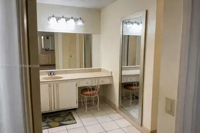 20851 San Simeon Way #202, Miami, FL 33179 - Photo 13