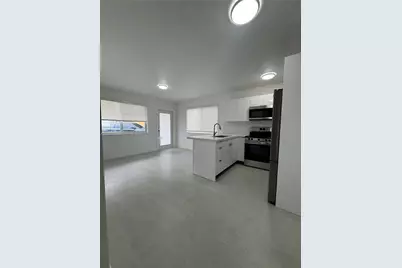 180 W 21st St #180, Hialeah, FL 33010 - Photo 11