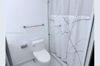 7011 Crown Gate Ct., Miami Lakes, FL 33014 - Photo 13