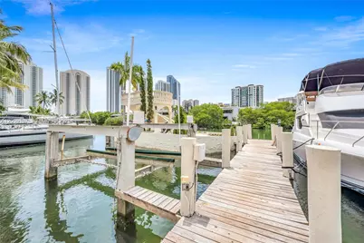 270 Atlantic Ave, Sunny Isles Beach, FL 33160 - Photo 7