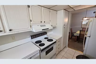 300 Layne Blvd #301, Hallandale Beach, FL 33009 - Photo 15