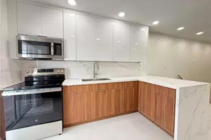 3514 W 76th St, Hialeah, FL 33018 - Photo 3
