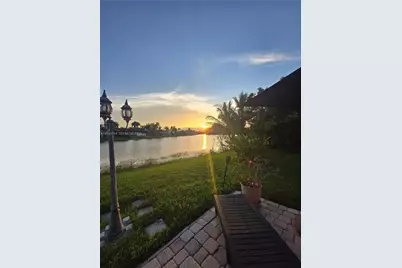 19130 NW 10th St, Pembroke Pines, FL 33029 - Photo 15
