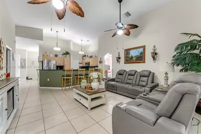 6265 SW 161st Pl, Miami, FL 33193 - Photo 11