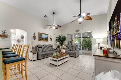 6265 SW 161st Pl, Miami, FL 33193 - Photo 7