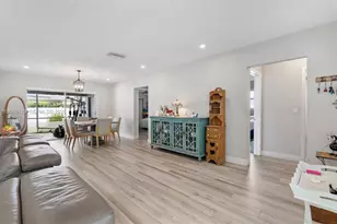 8963 SW 53rd St, Cooper City, FL 33328 - Photo 13