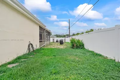 8963 SW 53rd St, Cooper City, FL 33328 - Photo 45
