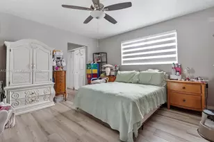 8963 SW 53rd St, Cooper City, FL 33328 - Photo 37