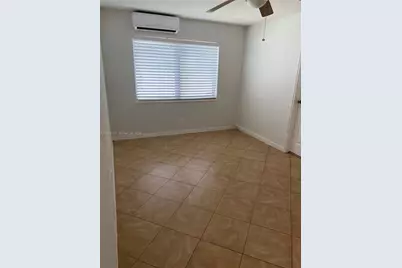 5616 Arthur St #South, Hollywood, FL 33021 - Photo 9