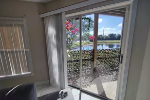 4871 Via Palm Lakes, West Palm Beach, FL 33417 - Photo 9