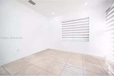 1046 NE 17th Ter, Homestead, FL 33033 - Photo 3