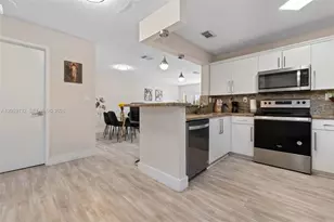 4736 NW 114th Ave, Doral, FL 33178 - Photo 9