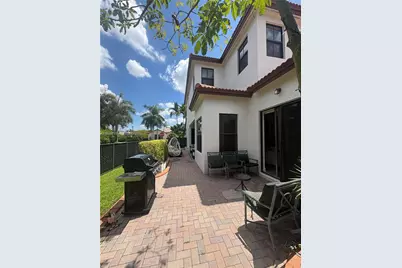 8378 NW 39th Ct #8378, Cooper City, FL 33024 - Photo 11