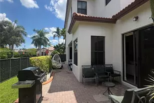8378 NW 39th Ct, Cooper City, FL 33024 - Photo 11