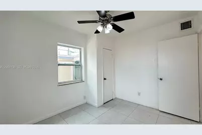 2220 Charleston St #2, Hollywood, FL 33020 - Photo 9