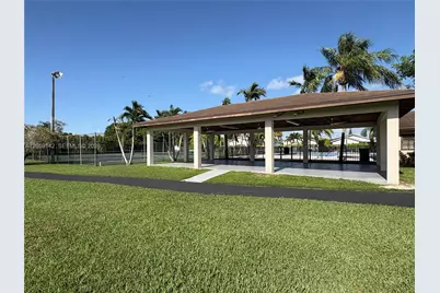 6610 SW 104th Ct, Miami, FL 33173 - Photo 95