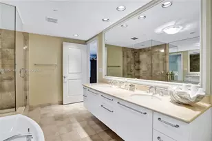 3101 S Ocean Dr, Hollywood, FL 33019 - Photo 31